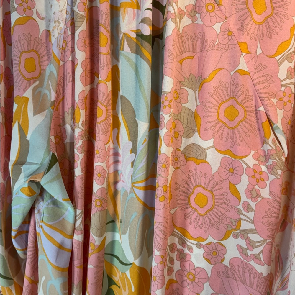 Rose & Olive Multicolor Floral Blouse, Great for Easter/Spring - Picture 9 of 9